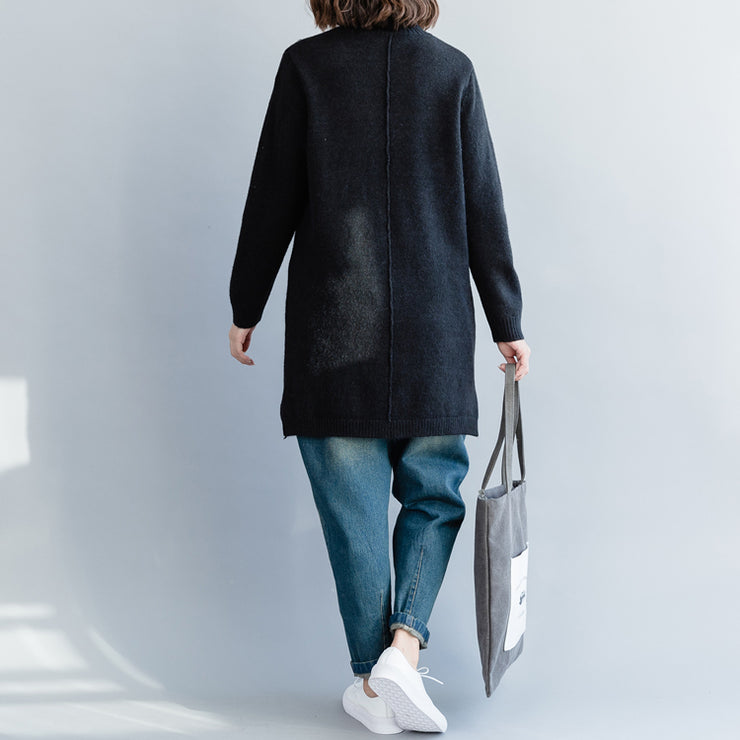 Übergroßes schwarzes Pullover-Outfit plus Größe Lustige Strickoberteile mit O-Ausschnitt