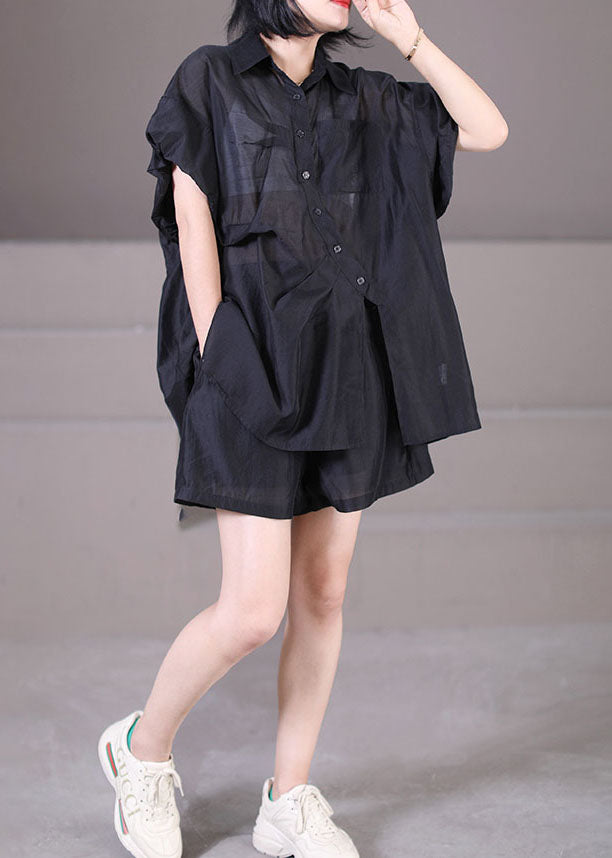 Plus Size Schwarzes asymmetrisches Design Knopf Seidenhemden und Shorts zweiteiliges Anzug-Set Sommer