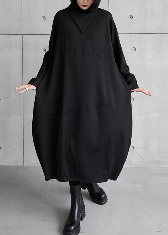 Plus Size Schwarzes asymmetrisches Rollkragenkleid mit langen Ärmeln