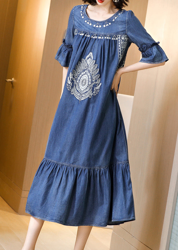 Plus Size Blue O-Neck Bestickte Rüschen Cotton Denim Dress Flare Sleeve