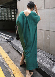 Plus Size Grünes V-Ausschnitt, seitlich offenes, langes Kleid mit kurzen Ärmeln