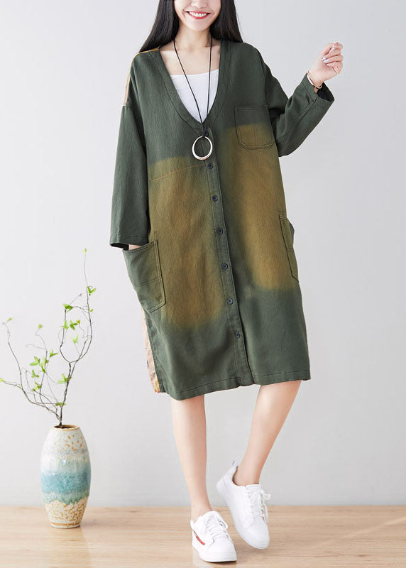Plus Size Stylish Green Button Print coat Spring