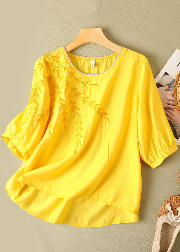 Plus Size Yellow Solid Color O-Neck Embroidered Linen Top Half Sleeve