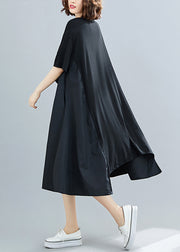 Einfache schwarze asymmetrische Patchwork-Kleider mit O-Ausschnitt und kurzen Ärmeln