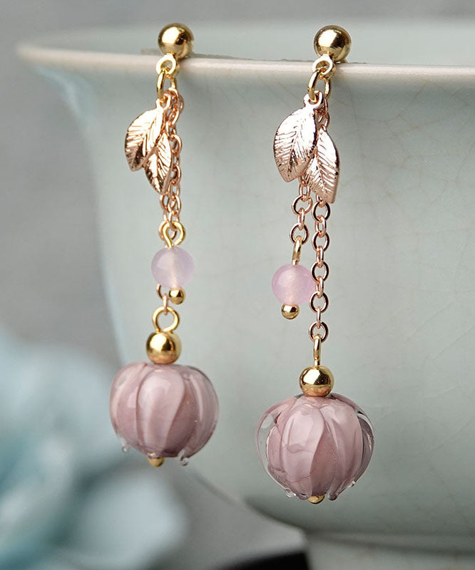 Einfache rosafarbene Blattmetall-Ohrringe mit Glasur