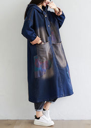 Einfacher dunkelblauer Kordelzug mit Kapuze Taschen Print Denim Trenchcoats Frühling