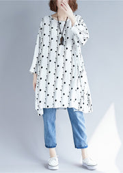 Einfache weiße Leinenkleider in Übergröße Baumwollkleider mit Fledermausärmeln Sommerkleider