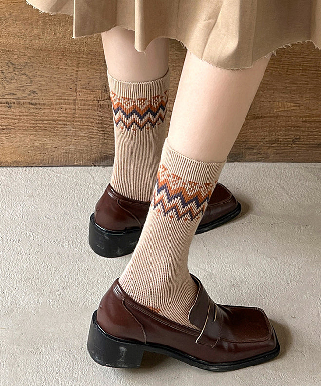 Style Geometric Plaid Jacquard Cotton Mid Calf Socks