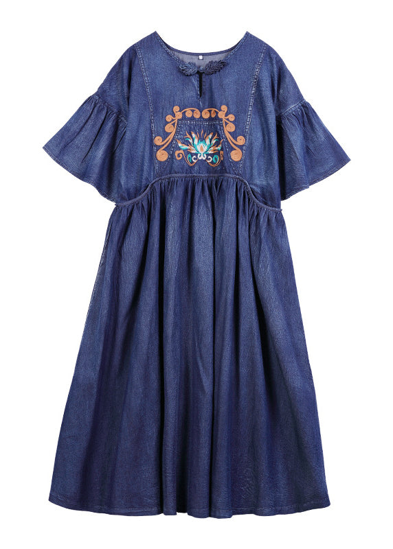 Stilvolle blaue O-Neck Cinched Embroideried Cotton Denim Kleider Butterfly Sleeve