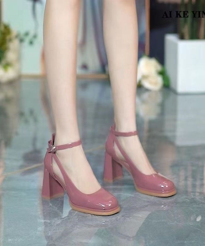 Stylish Faux Leather Rose Splicing Buckle Strap Chunky Heel