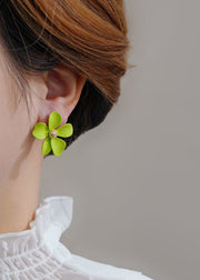 Stylish Green Floral Tassel Asymmetrical Design Metal Drop Earrings