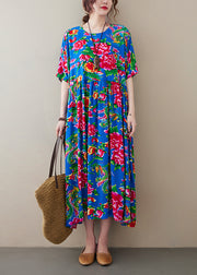 Vintage Blue O-Neck zerknittertes langes Kleid mit Blumendruck und kurzen Ärmeln