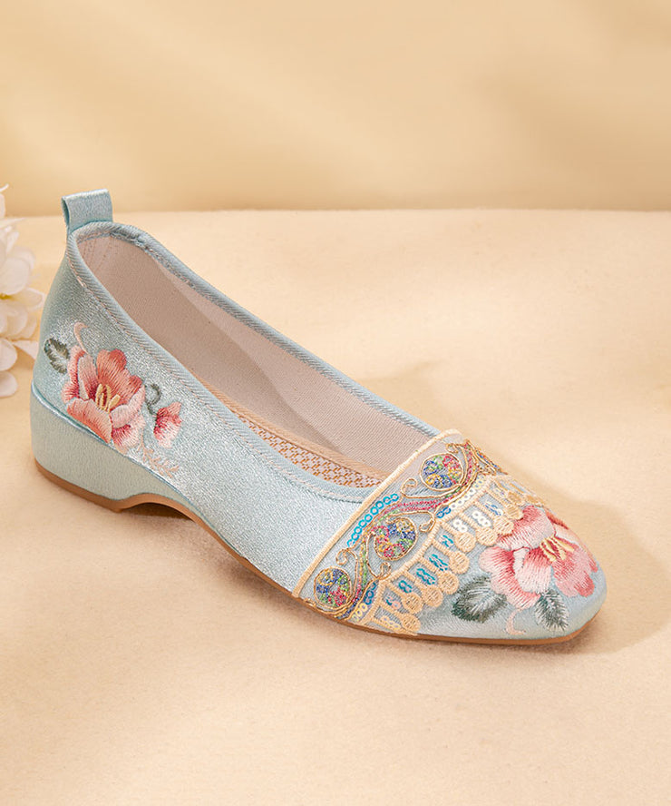 Vintage Light Blue Satin Embroidered Shoes Splicing Wedge Pointed Toe