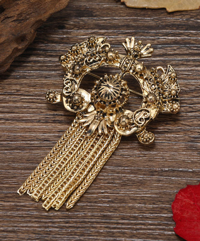 Vintage Metal Hollow Out Carving Tassel Brooches