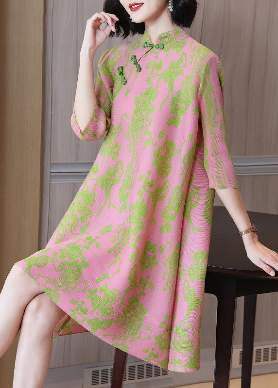 Vintage rosa Stehkragen zerknitterte orientalische Seidenkleider halbe Ärmel