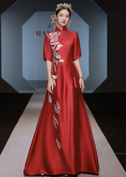 Vintage Red Stand Collar Zircon Embroidered Silk Dress Half Sleeve