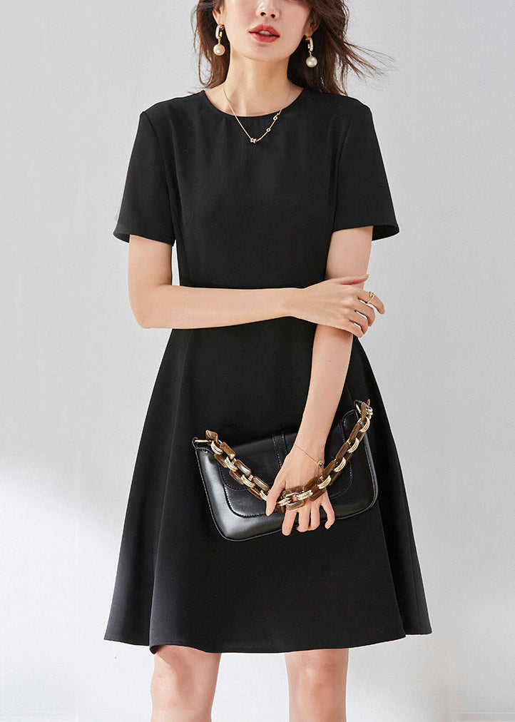 Vogue Black O-Neck Solid Mid Dress Summer