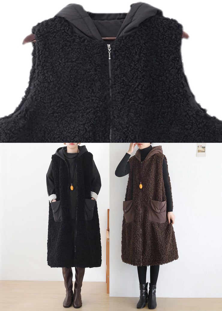 Vogue Schwarze Kapuzenjacke aus dicker Wolle mit Reißverschluss, ärmellos