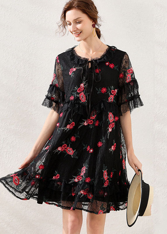 Women Black Embroidered Patchwork Lace Mid Dress Short Sleeve