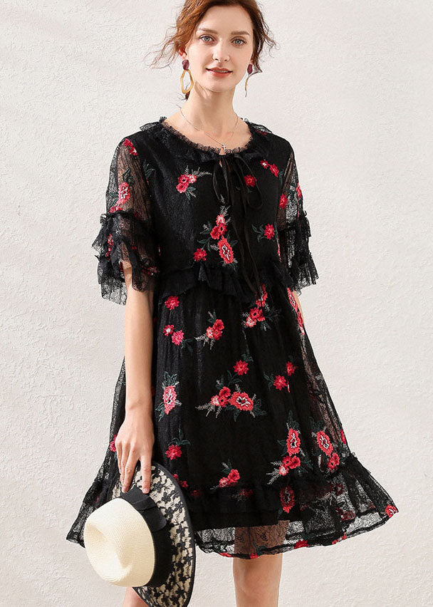 Women Black Embroidered Patchwork Lace Mid Dress Short Sleeve
