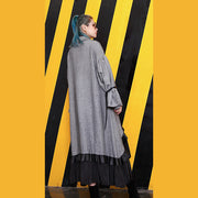 Baggy-Patchwork-Reisekleidung mit grauem Revers Feine Baggy-Kleider mit großem Saum