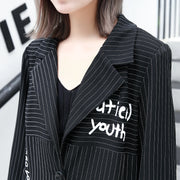 Boutique schwarz gestreifter Mantel plus Größe Mantel mit Reversdruck Elegante Baggy-Mäntel