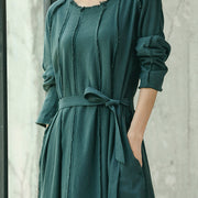 Boutique schwärzlich-grüne Kleidung in Übergröße Baggy-Kleider mit O-Ausschnitt Reisekleidung Elegante Kleider mit Bindegürtel