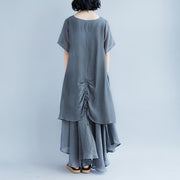 Boutique-Leinenkleider in Übergröße Lässige Kurzarm-graue Taschen Gefälschtes zweiteiliges Kleid