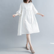 Art und Weise weißes Baumwollleinen-Kniekleid plus Größenkleidungsbaumwollleinen-Kleidungskleider Neue Laternenhülse Cinched o Ansatz baggy Kleider