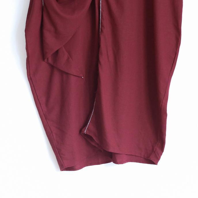 stilvolles rotes Leinenkleid übergroßer asymmetrischer Saum Reisekleidung Neue asymmetrische Kaftane mit Reißverschluss