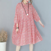 stilvolle rot karierte Baumwollkleider plus Größe Reisekleidung lässiges Baumwollkleid mit Reverskragen und Armbandärmeln