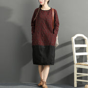 Warme Winter-Baumwoll-Outfits, rote Drucke, lässige Kleider in Übergröße, Patchwork-O-Ausschnitt, lässiges Kleid