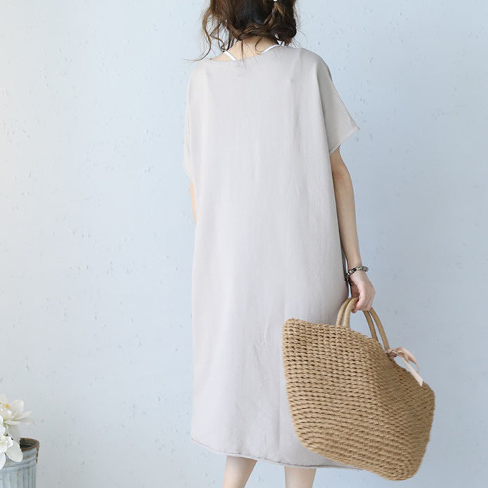 Frauen khakifarbenes Baumwollkleid übergroßes Reisekleid Boutique Kurzarm O-Ausschnitt natürliches Baumwollkleid