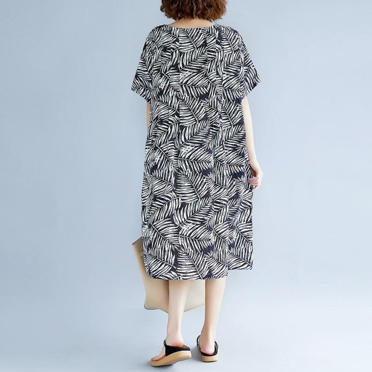 Frauen drucken Baumwoll-Leinen-Kleider plus Größenkleidung Kurzarm Baggy-Kleider Neues reisendes Kleid mit O-Ausschnitt